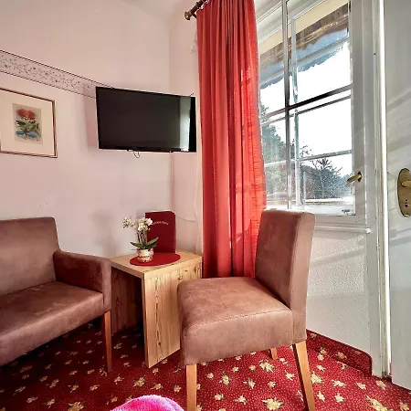 Restaurant Gruenwalderhof 3* 帕奇