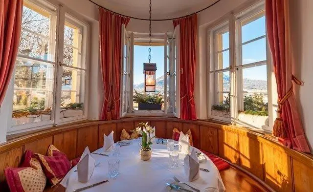 Restaurant Gruenwalderhof ホテル