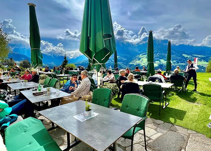 Restaurant Gruenwalderhof 3* パチ