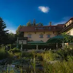 Restaurant Gruenwalderhof 3*